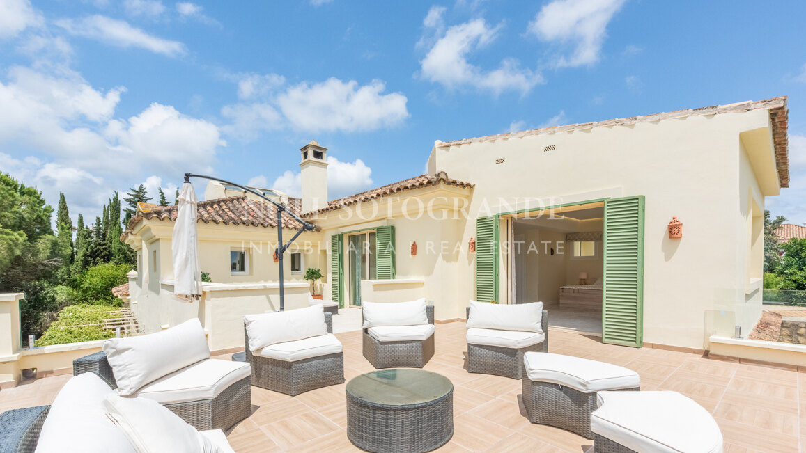 Villa zu verkaufen in Sotogrande Alto