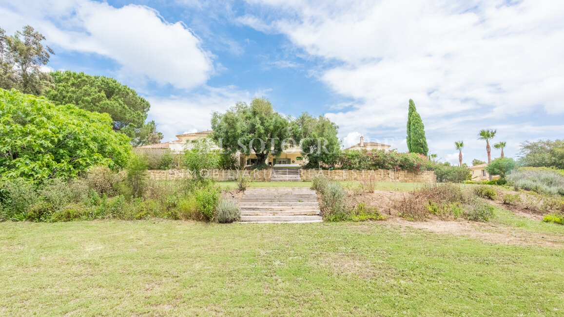 Villa zu verkaufen in Sotogrande Alto