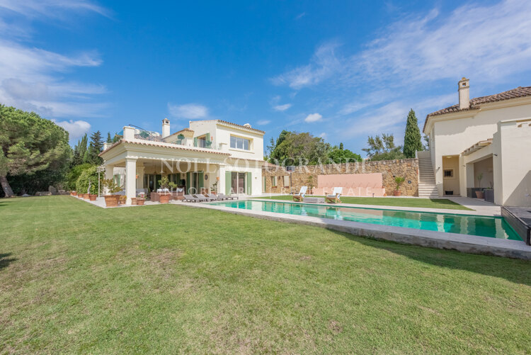 Villa zu verkaufen in Sotogrande Alto