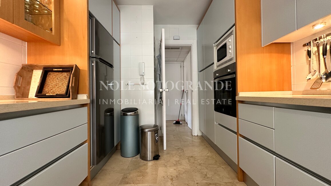 Wohnung mit Meerblick für Ferienvermietung am Paseo del Mar