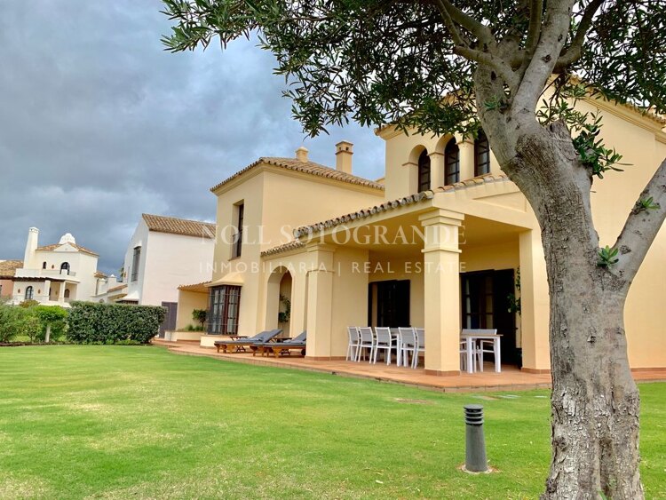 Luxury villa with golf course views in Los Cortijos de la Reserva, Sotogrande