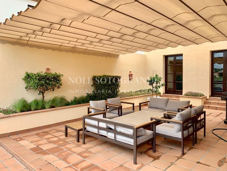 Luxury villa with golf course views in Los Cortijos de la Reserva, Sotogrande