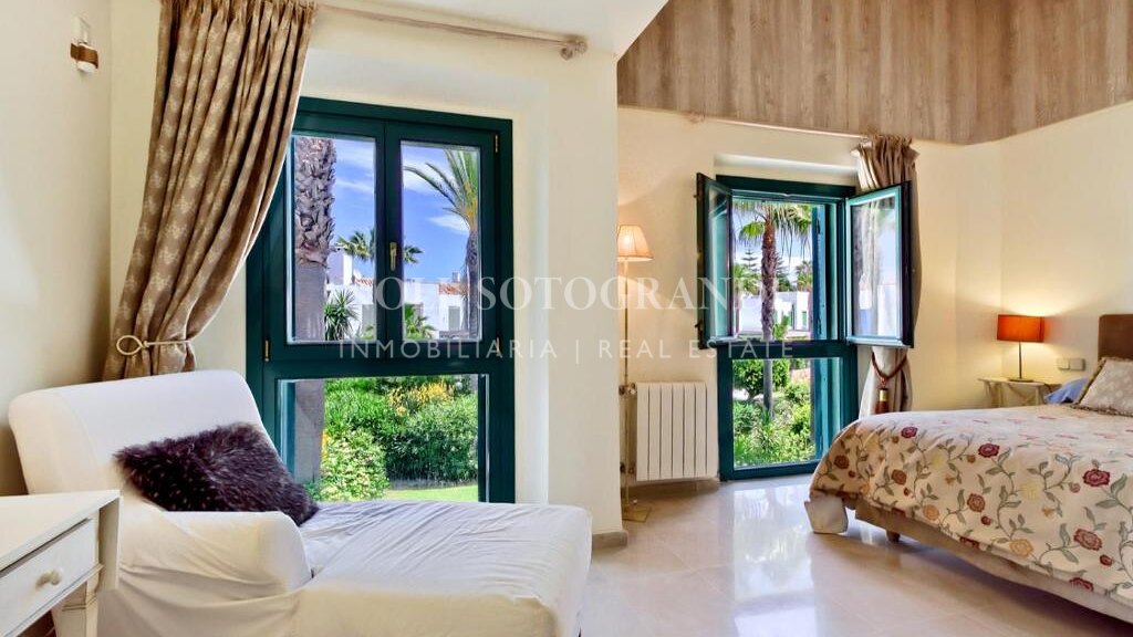4-Schlafzimmer-Reihenhaus in der Sotogrande Marina zur Vermietung