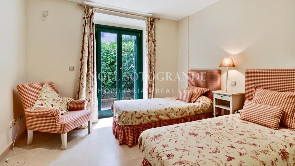 4-Schlafzimmer-Reihenhaus in der Sotogrande Marina zur Vermietung