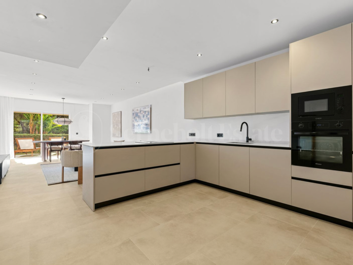 Erdgeschosswohnung zu verkaufen in Nueva Andalucia, Marbella