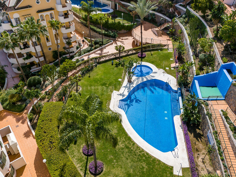 Ground Floor Duplex for sale in Señorio de Aloha, Nueva Andalucia