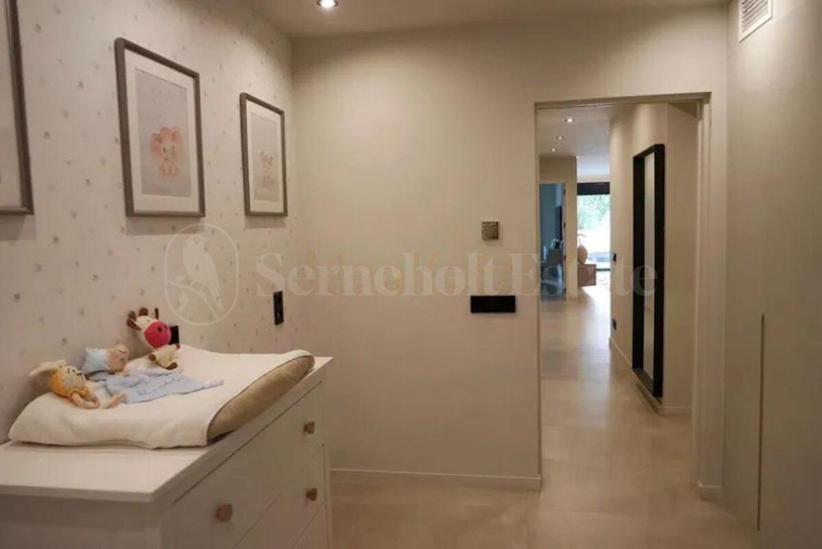 Apartment for sale in Nueva Andalucia, Marbella view