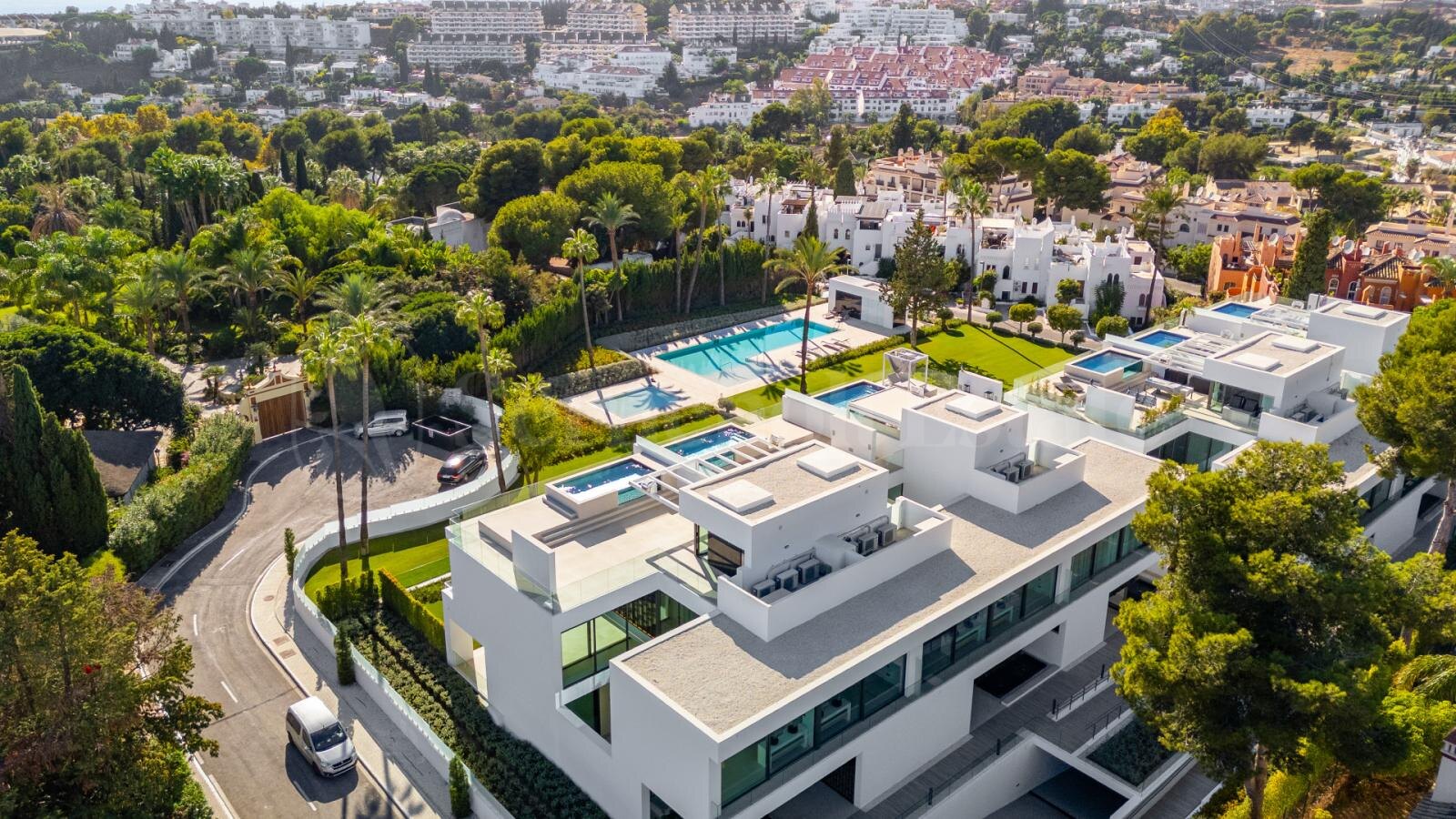 House for sale in Nueva Andalucia, Marbella view