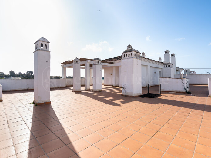 Atico dúplex en venta en Selwo – Los Altos de Lunymar