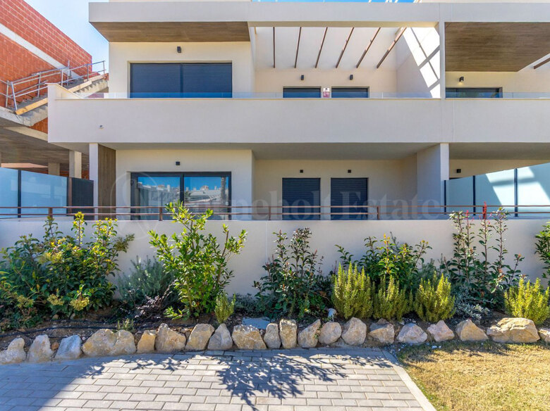 Contemporary Ground Floor Apartment in La Veleta, Torrevieja.