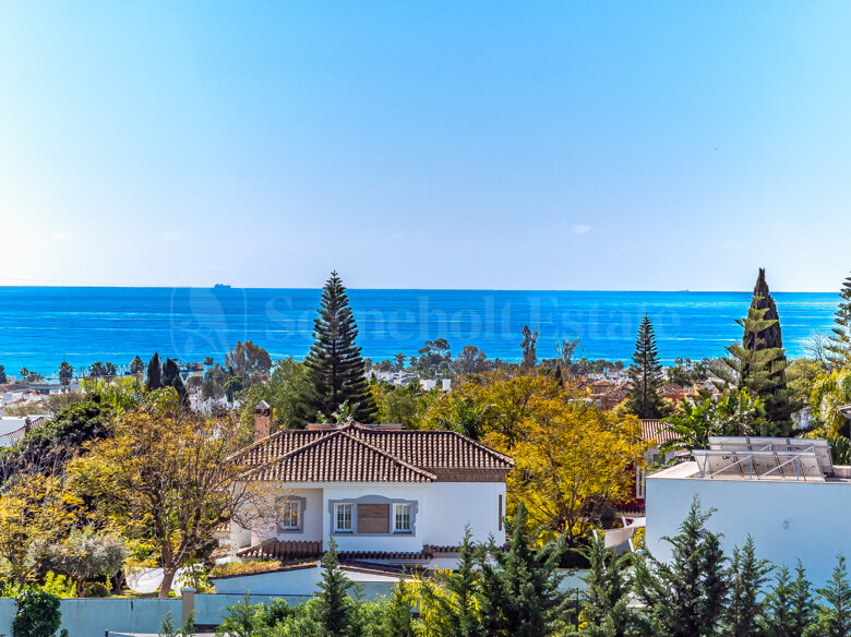 Penthouse for sale in Toscana Hills, Benahavis