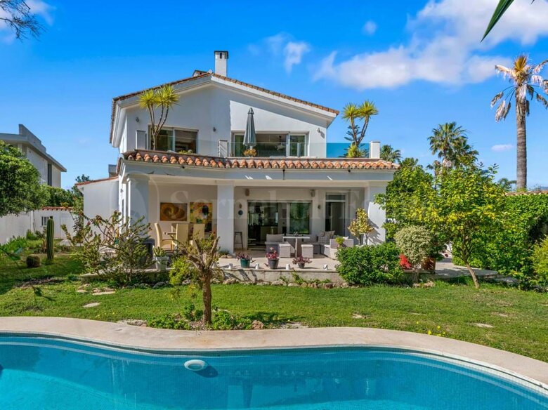 Villa zu verkaufen in San Pedro de Alcantara