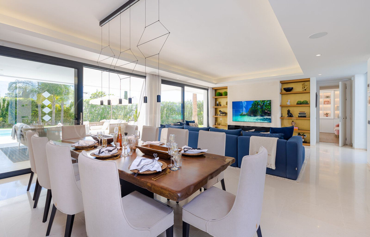 House for sale in Nueva Andalucia, Marbella view