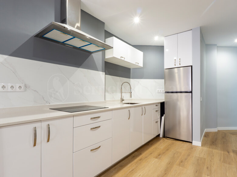Fully Renovated 2-Bedroom Apartment Just Steps from La Mata Beach, Torrevieja