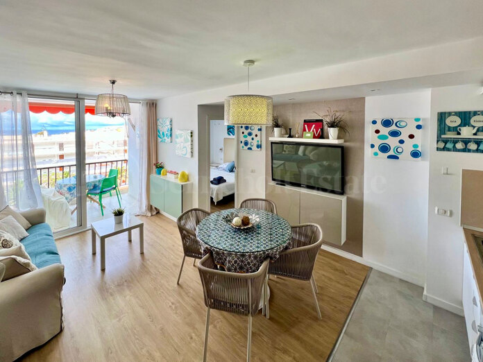Moderno apartamento de dos dormitorios a solo unos pasos de la playa