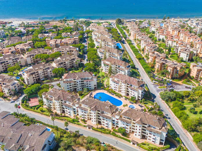 Schöne Südseite, Zwei-Zimmer-Wohnung in der renommierten Hacienda Playa, Elviria