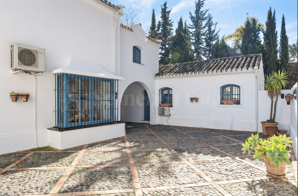 House for sale in Benahavis, Benahavís view