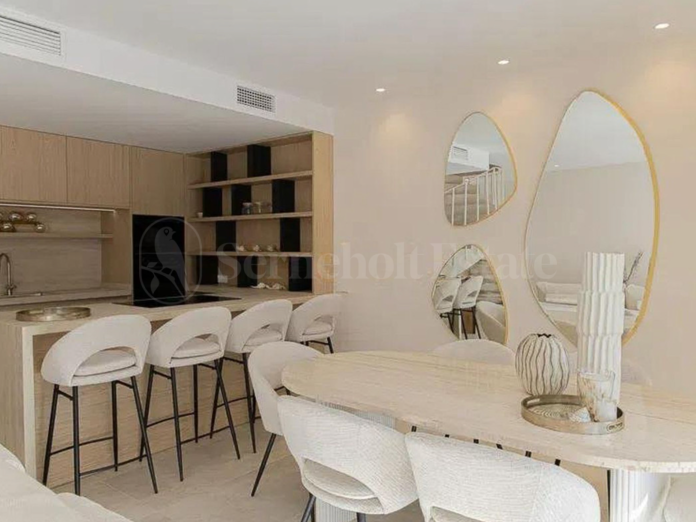Excepcional Ático Dúplex en el Corazón de Nueva Andalucía, Marbella