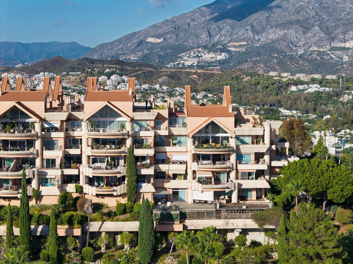Apartment in Magna Marbella