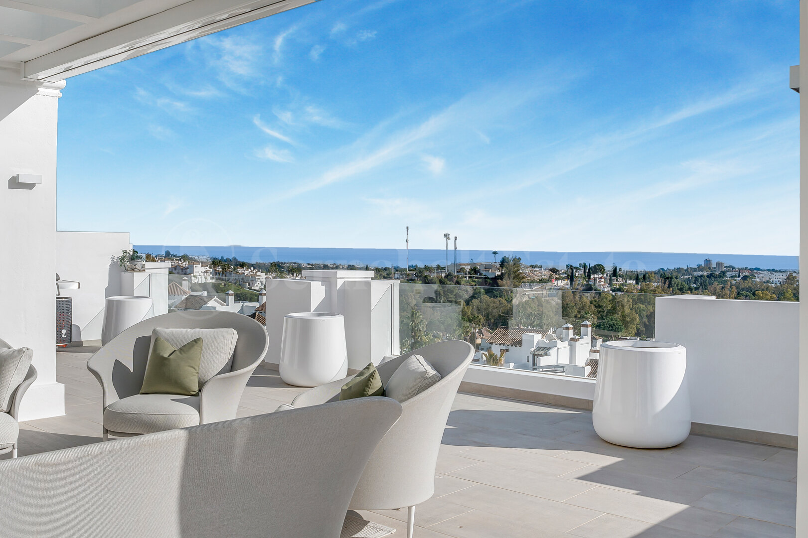 Apartment for sale in Nueva Andalucia, Marbella view