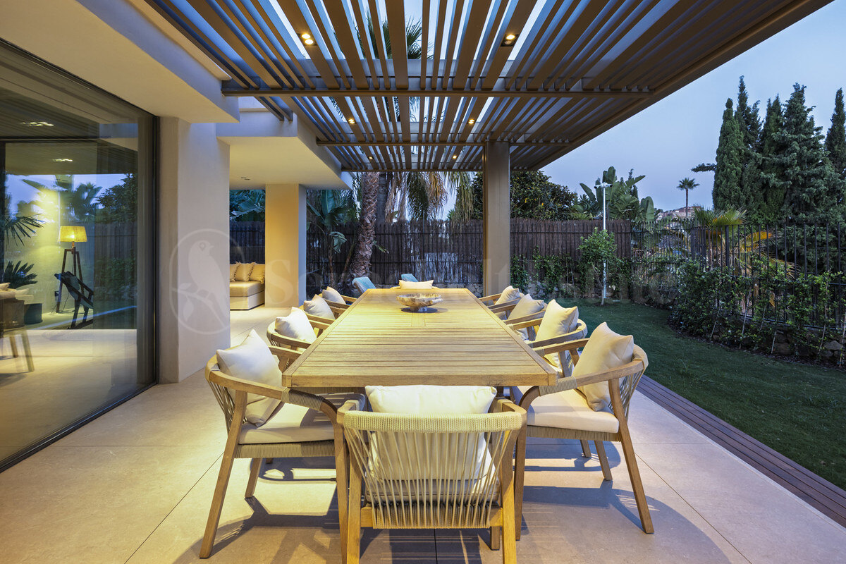House for sale in Nueva Andalucia, Marbella view