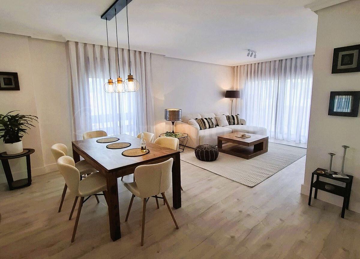 Apartment for sale in Nueva Andalucia, Marbella