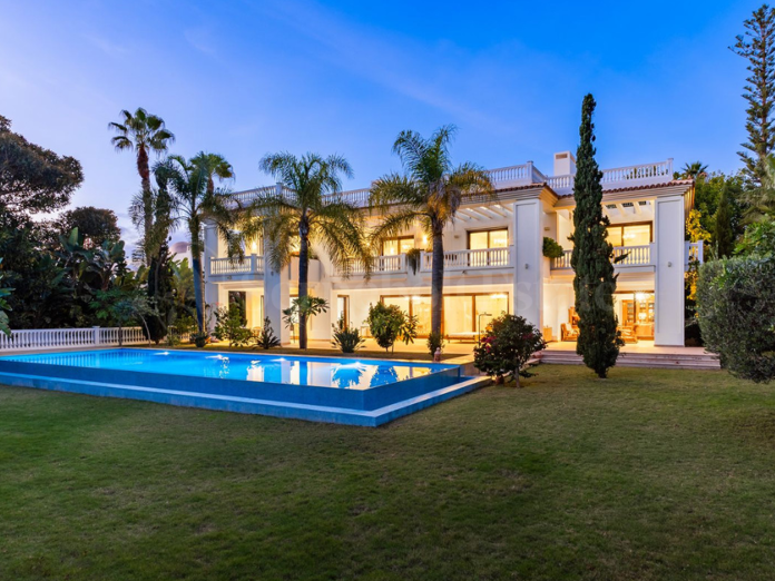 Villa Close to The Sea