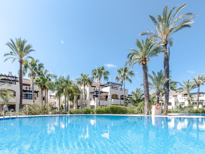 Spacious Apartment in the Heart of Nueva Andalucía