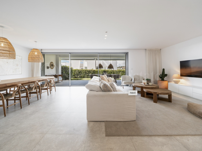 EXPERIENCE CONTEMPORARY MEDITERRANEAN LIVING IN MARBELLA EAST