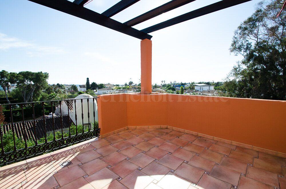 Apartment for sale in Estepona East, Estepona view