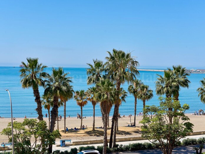 Frontline Beach Penthouse – Malagueta / Monte Sancha, Málaga