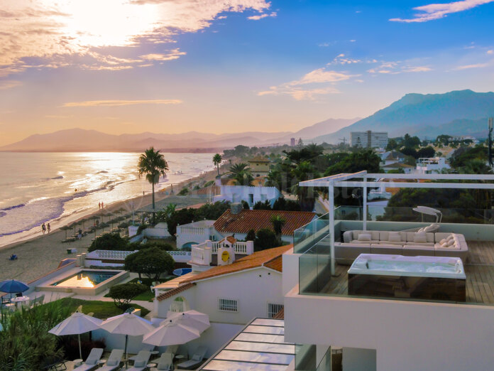 Moderne Villa am Strand in Marbella!