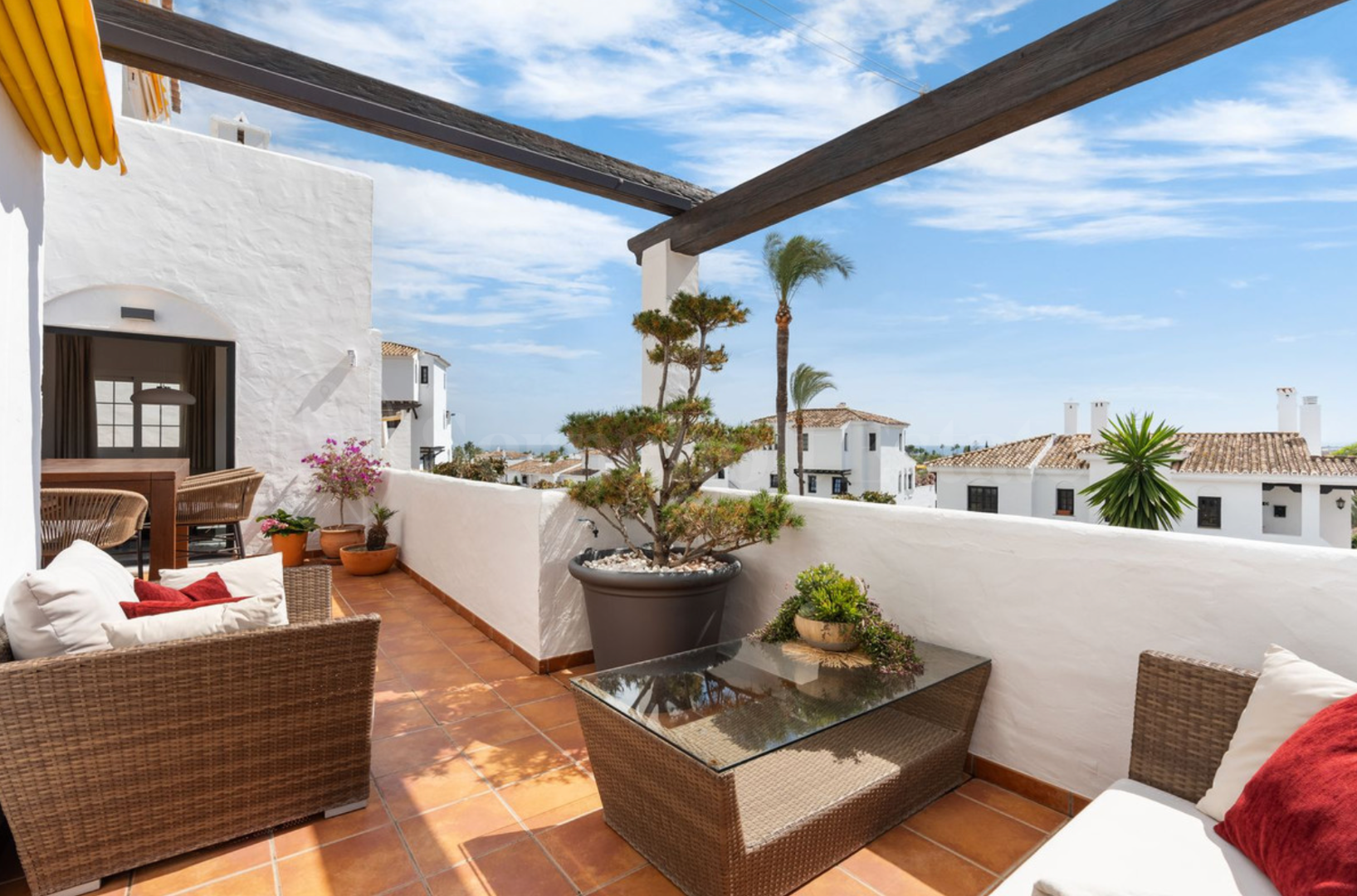 Apartment for sale in Nueva Andalucia, Marbella view