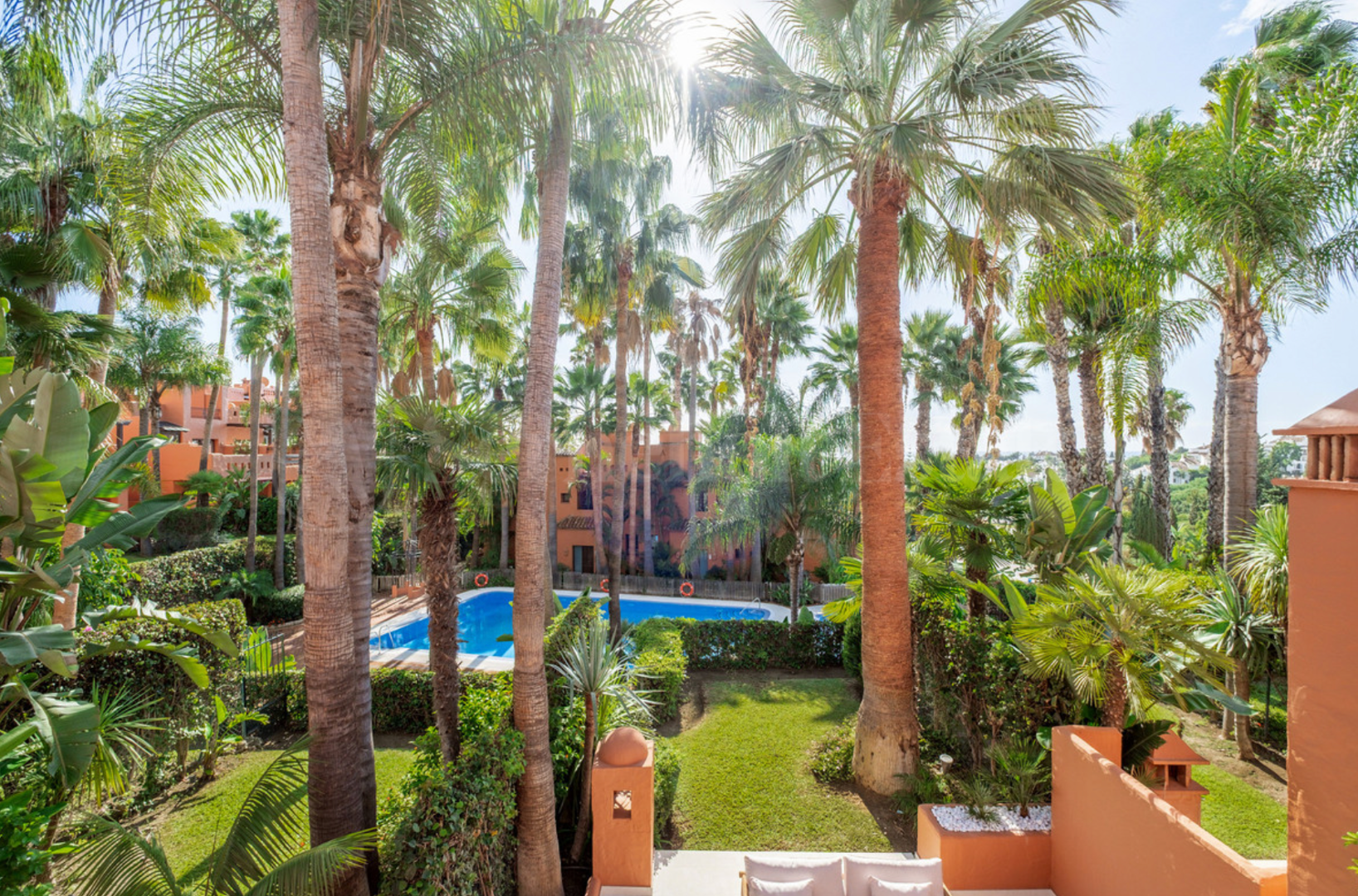 House for sale in Marbella Golden Mile, Marbella view
