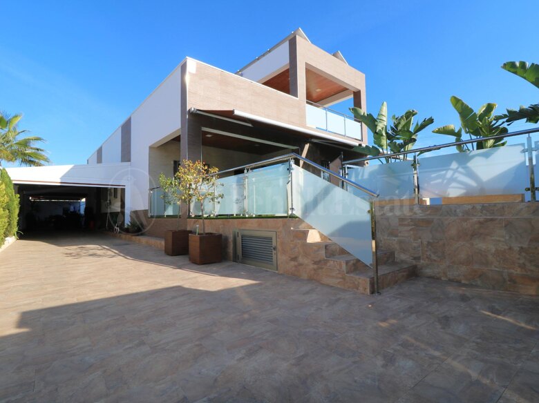 Chalet en venta en Torrevieja