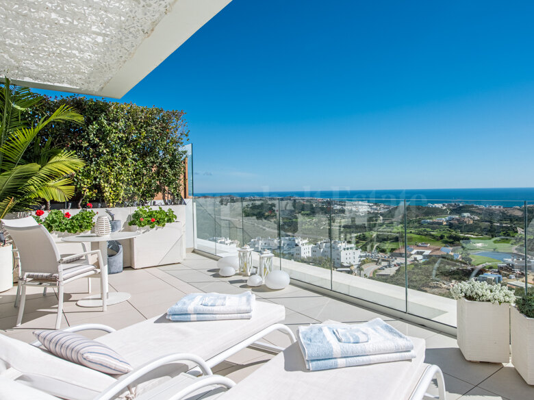 Takvåning till salu i Calanova Golf, Mijas Costa