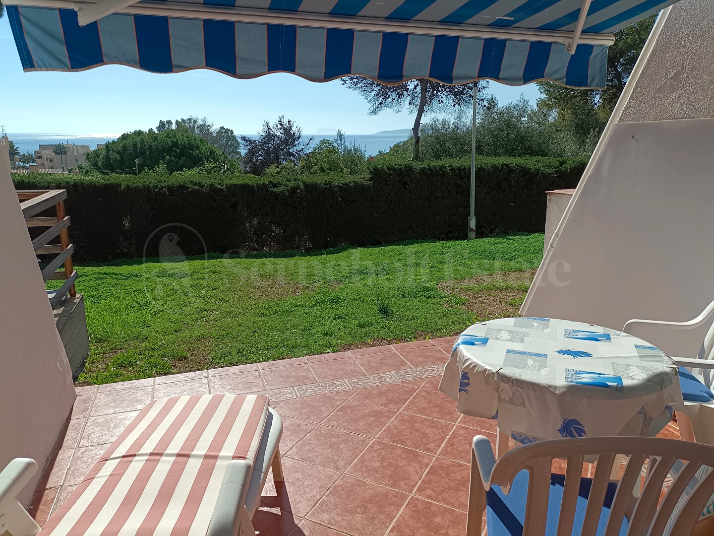 Apartment for rent in Seghers, Estepona