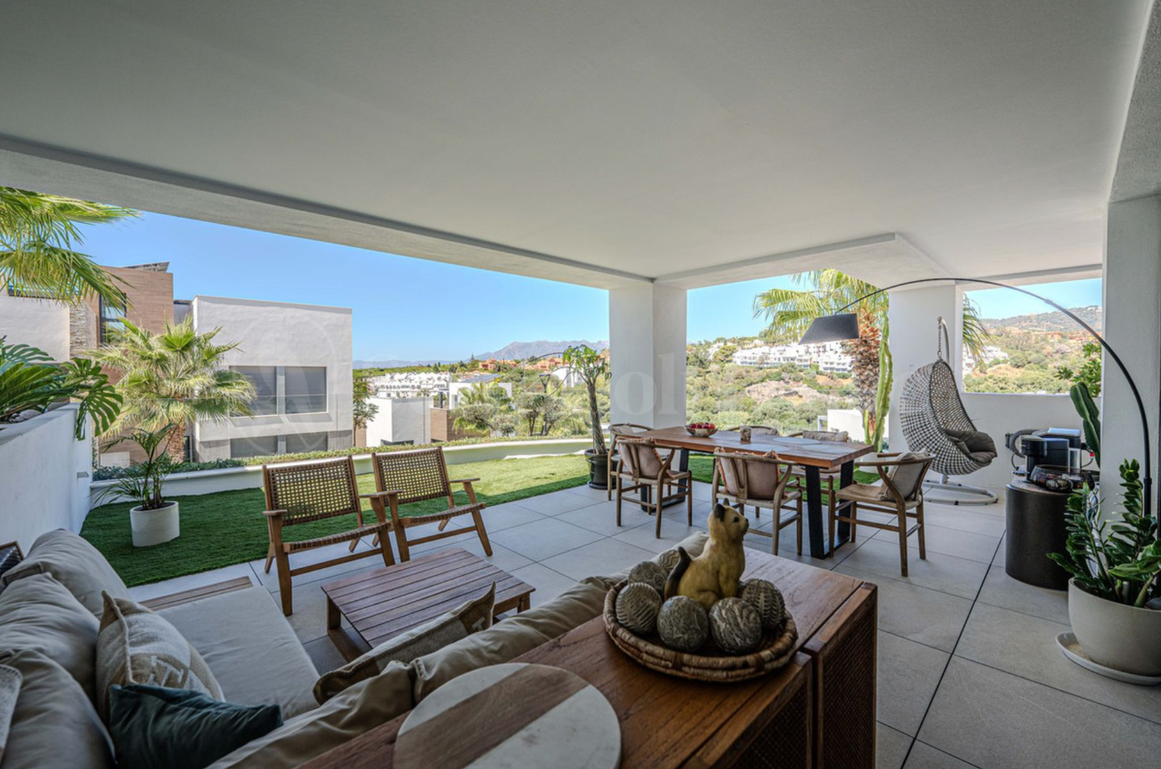 Apartment for sale in Marbella East, Marbella view