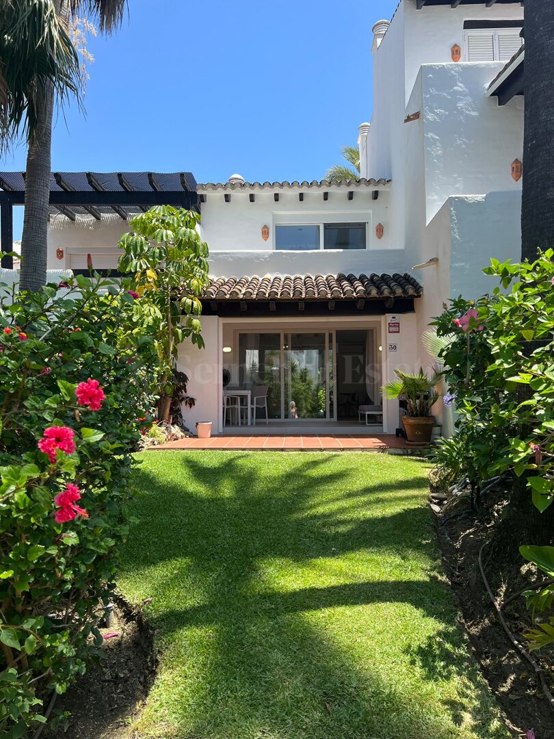 House for sale in Estepona East, Estepona view