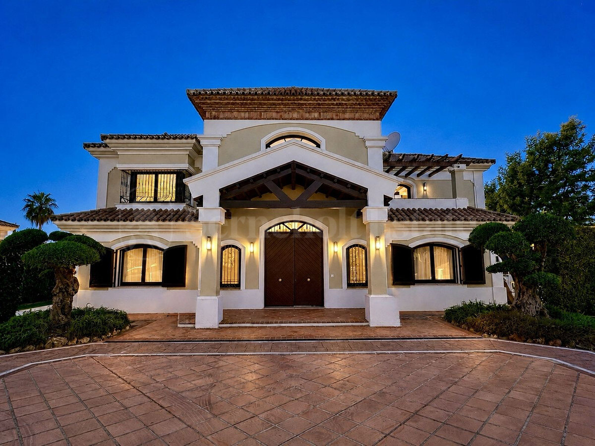 House for sale in Los Flamingos, Benahavís