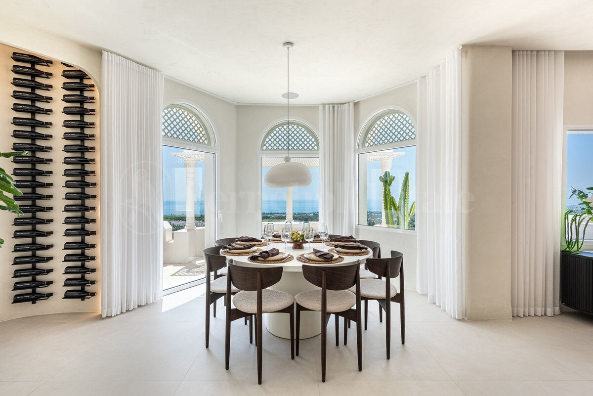 Apartment for sale in Marbella Golden Mile, Marbella view