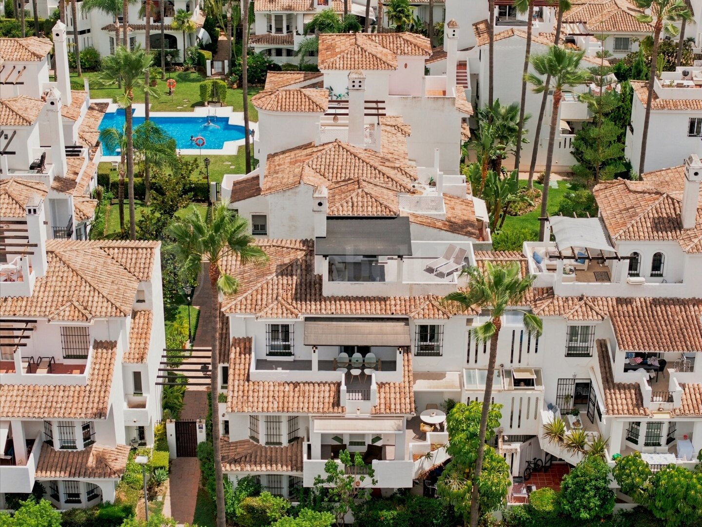 Apartment for sale in Nueva Andalucia, Marbella