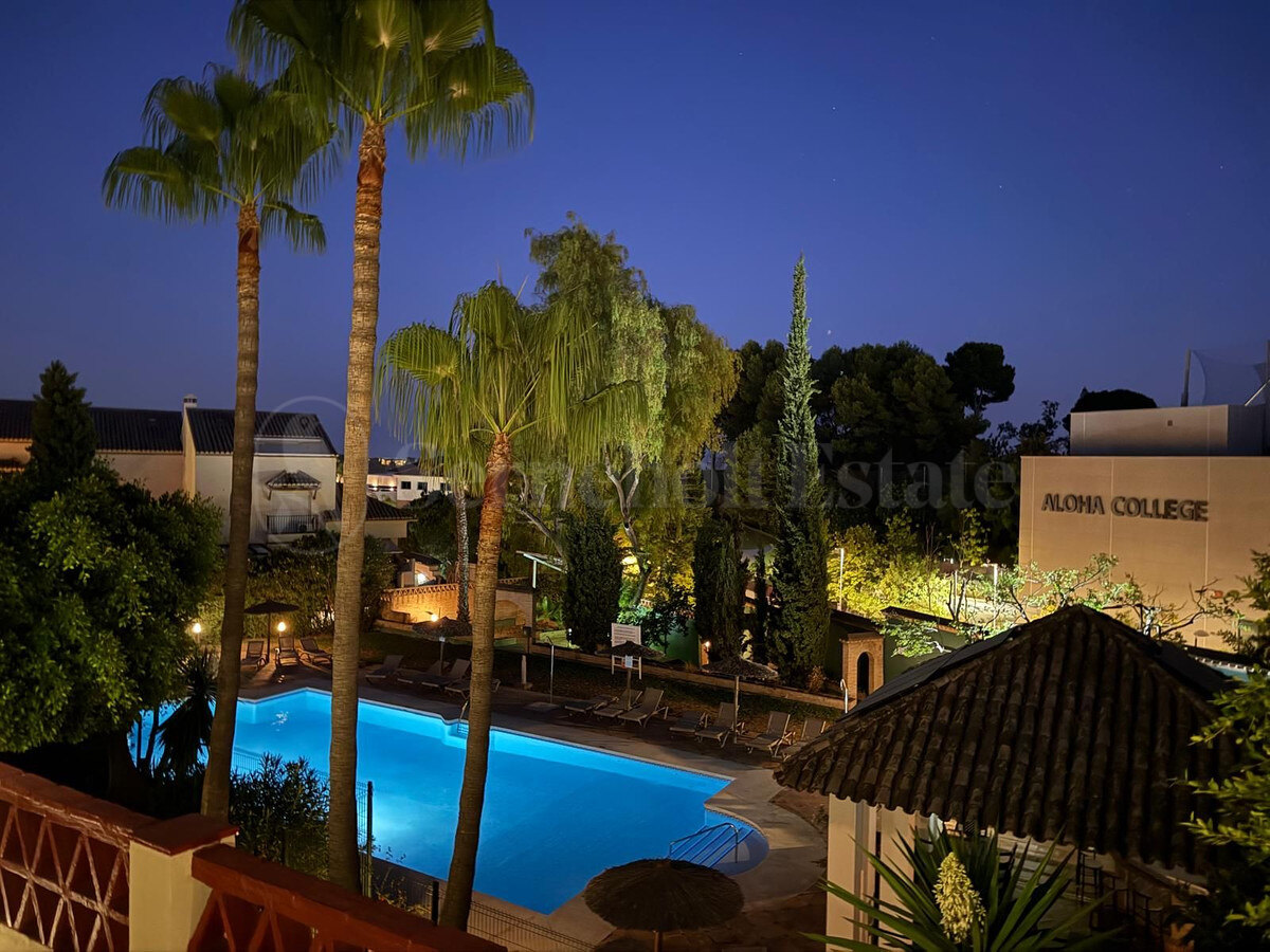 House for sale in Nueva Andalucia, Marbella view