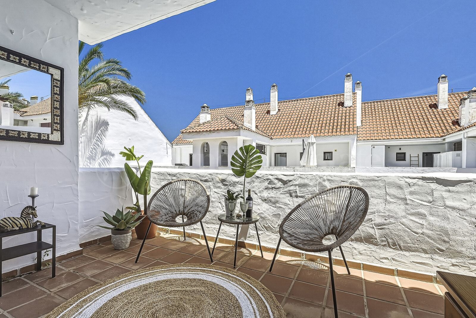 Apartment for sale in Nueva Andalucia, Marbella