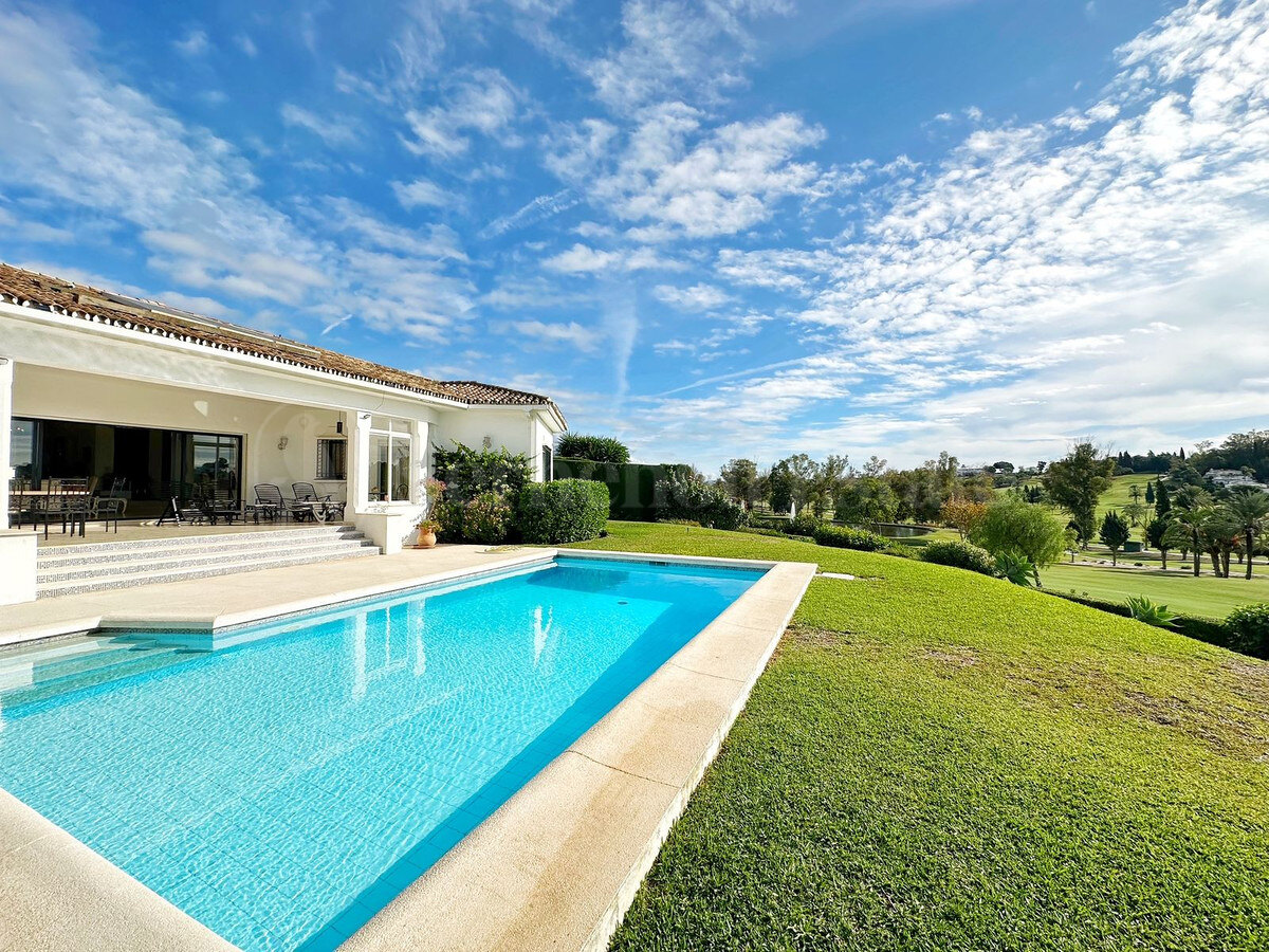 House for sale in Estepona East, Estepona