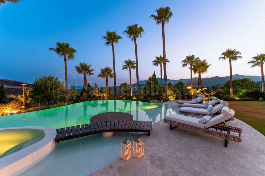 House for sale in Marbella Club Golf Resort, Benahavís view
