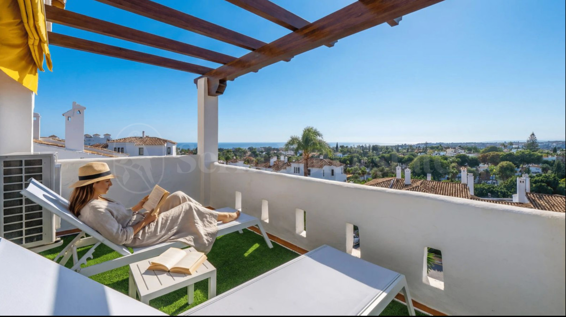 Apartment for sale in Nueva Andalucia, Marbella