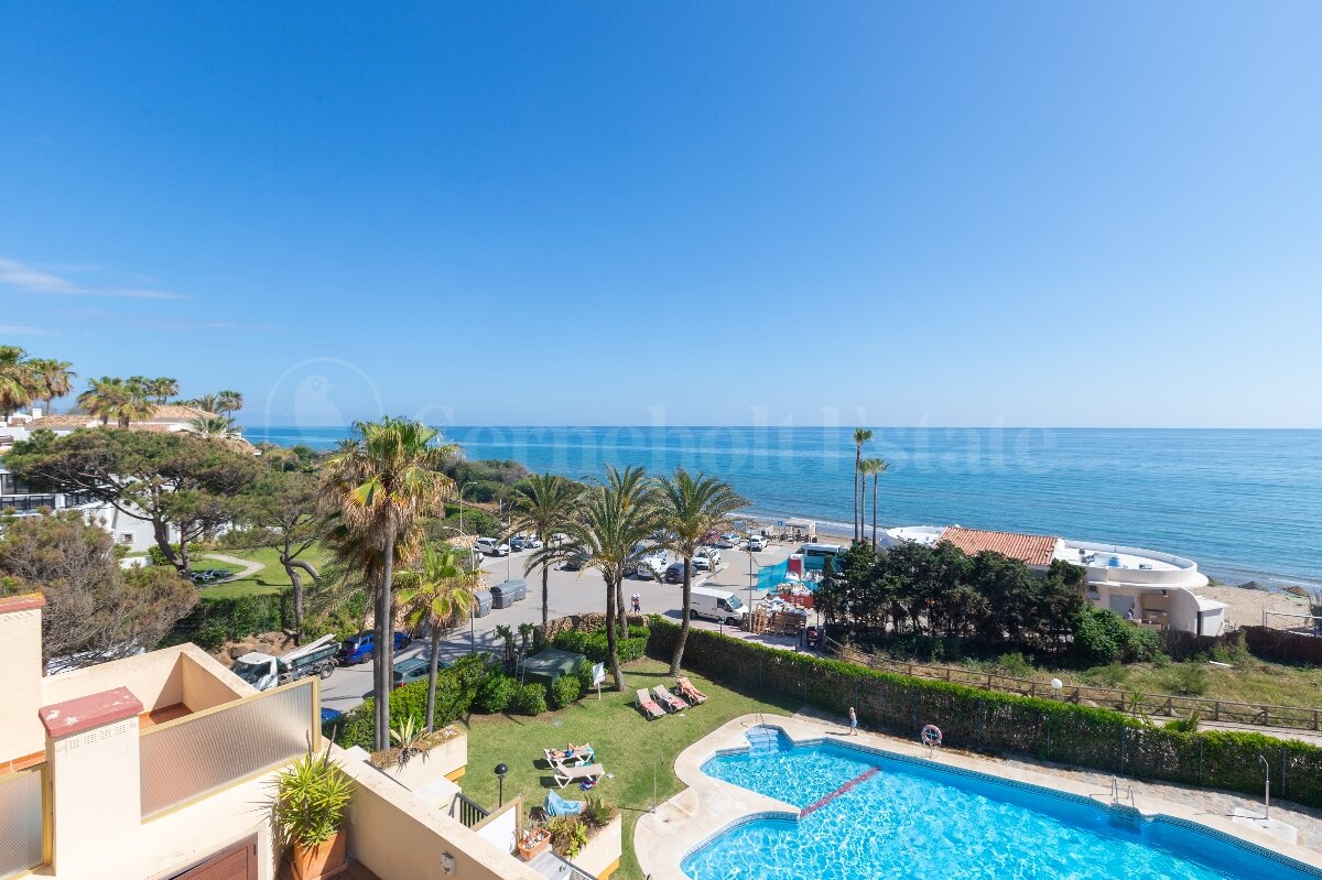 Apartment for sale in Marbella East, Marbella view