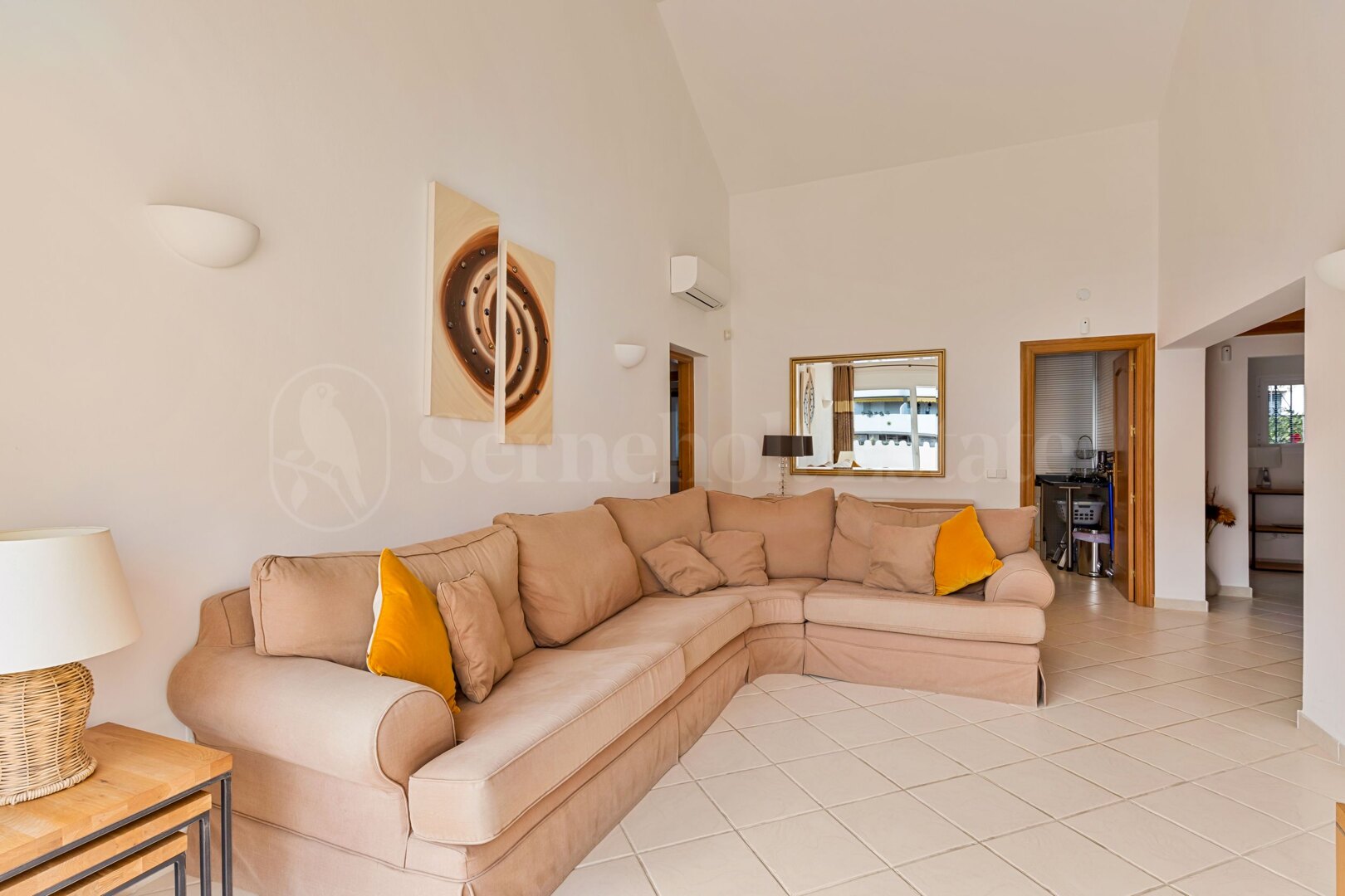 Apartment for sale in Nueva Andalucia, Marbella view