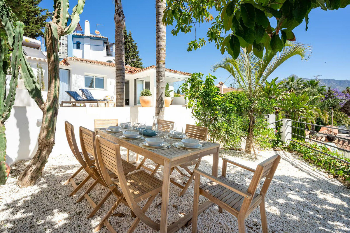 House for sale in Nueva Andalucia, Marbella view
